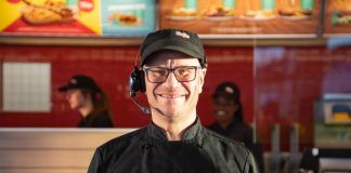 Franchistagaren Mikael Carlsson ser en ljus framtid för Sibyllarestaurangen vid Solberga Handelsplats i Strängnäs