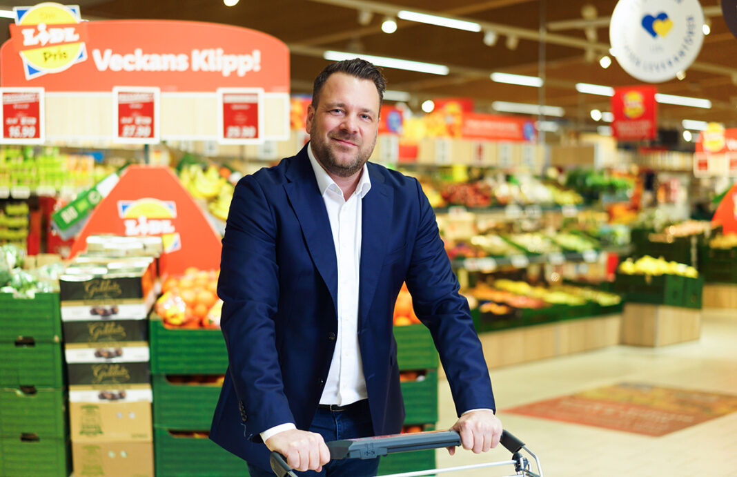 Jakob Josefsson, Sverigechef Lidl.