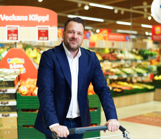 Jakob Josefsson, Sverigechef Lidl.